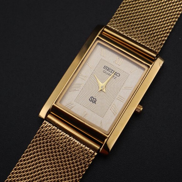 Vintage Seiko Slim Quartz Gentlemen's Wrist Watch - FREE SHIPPING - Picture 5 of 14